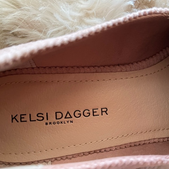 Kelsey Dagger flats in pink corduroy size 7.5 - Picture 7 of 7